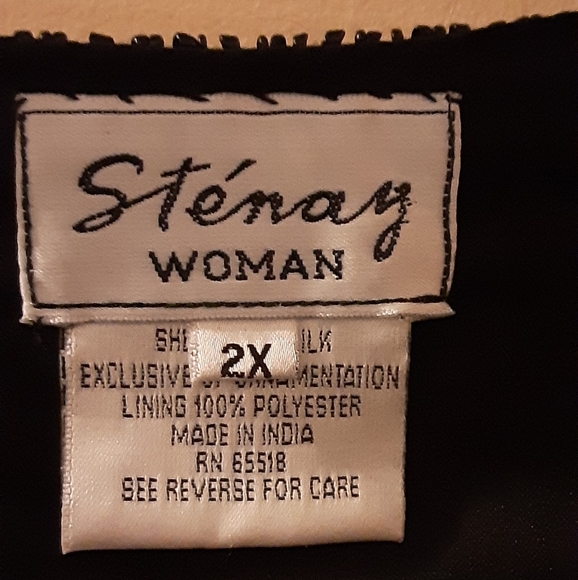 Ladies dinner jacket - Picture 4 of 4